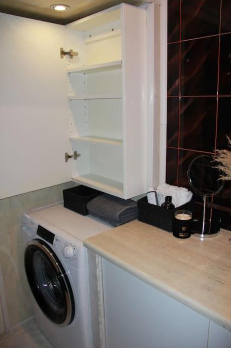 Uroczy, Jasny Apartament Oraz Bezplatny Parking! Daire Krakow Dış mekan fotoğraf
