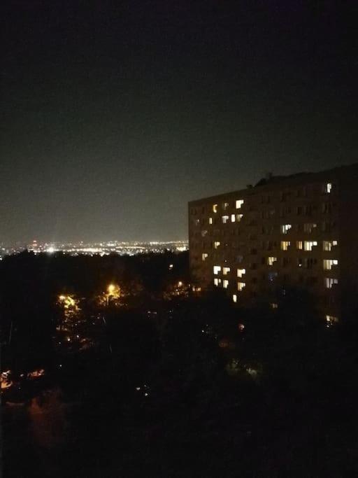 Uroczy, Jasny Apartament Oraz Bezplatny Parking! Daire Krakow Dış mekan fotoğraf